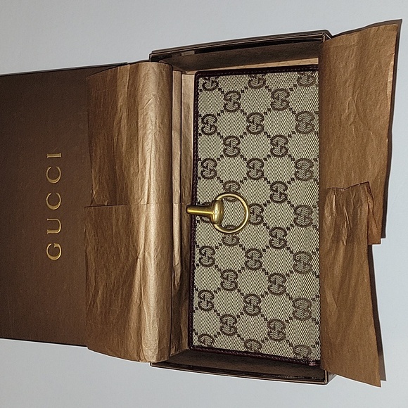 🚨GUCCI GG CANVAS HORSEBIT CLASP WALLET🚨 - Picture 11 of 12
